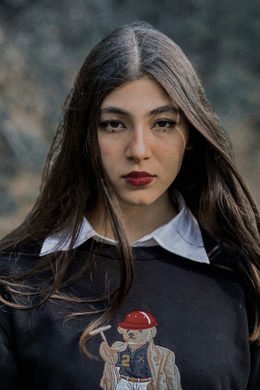 Negar Beikmohamadi backdrop