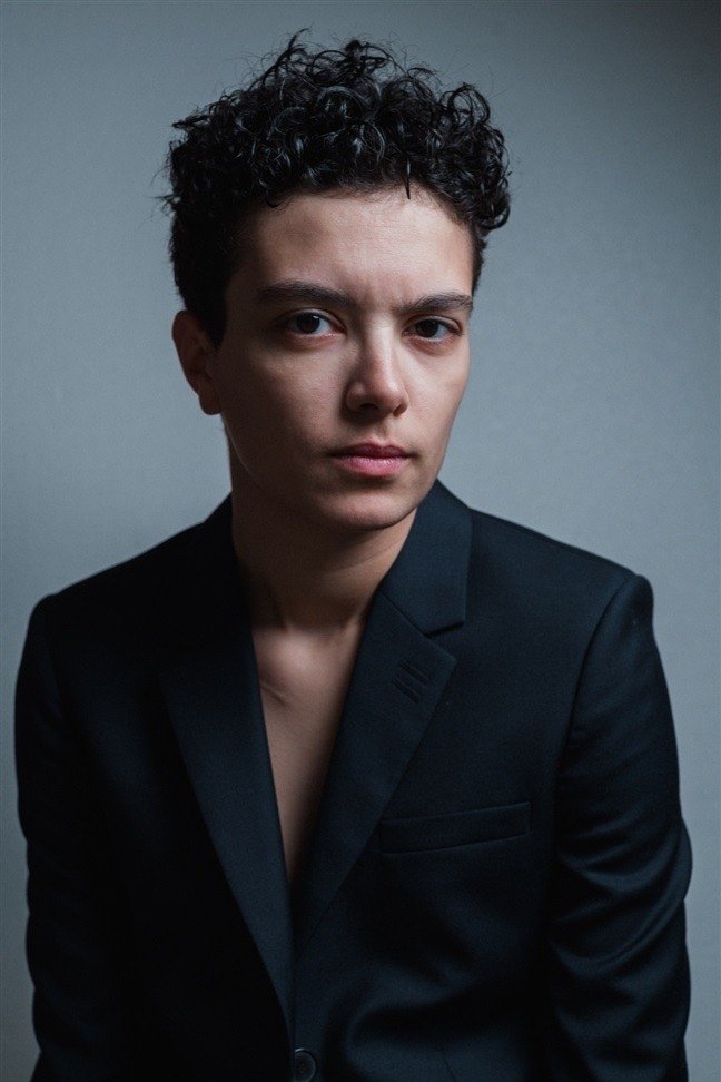 Julie Tedesco backdrop