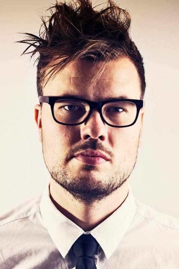 Nicolai Skov Petersen backdrop