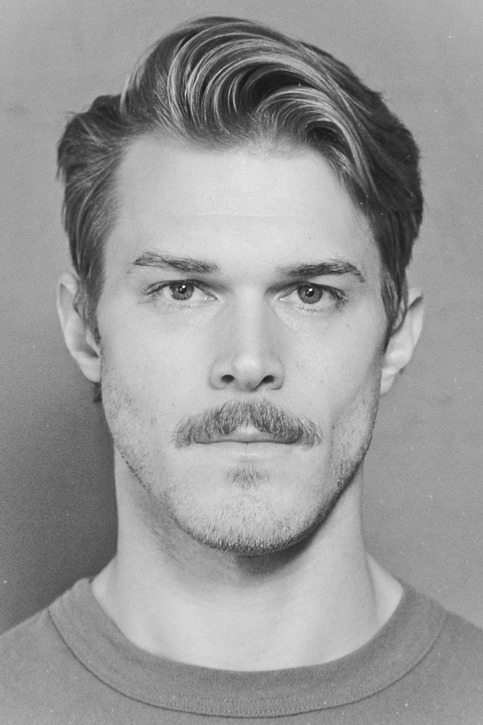 Brando White backdrop