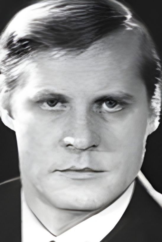 Dmitry Gavrilov backdrop