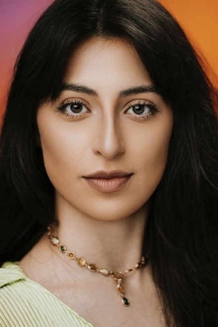 Fernanda Casanova backdrop