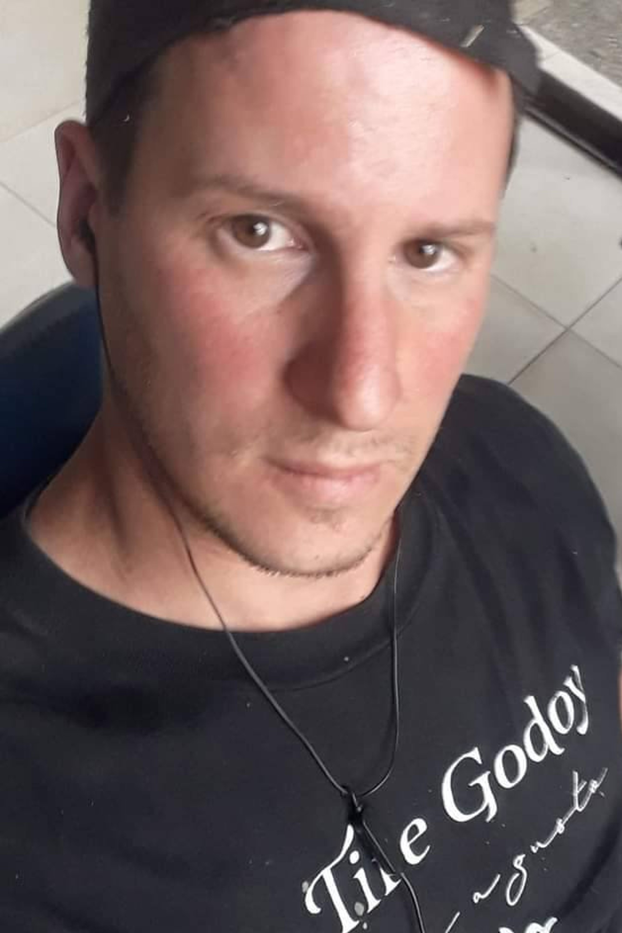 Alejandro Yache backdrop