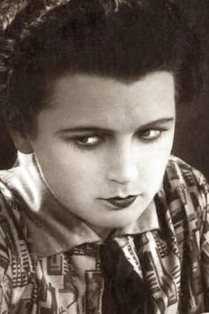 Hilde Maroff backdrop