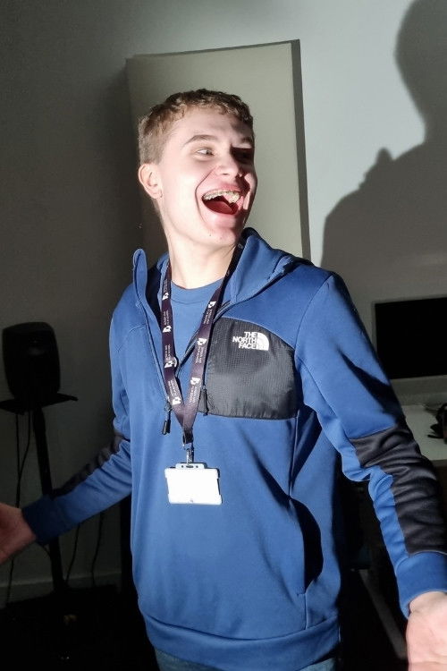 Matt Hodgkinson backdrop