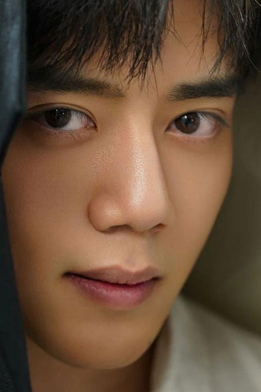 Yang Yunhao backdrop