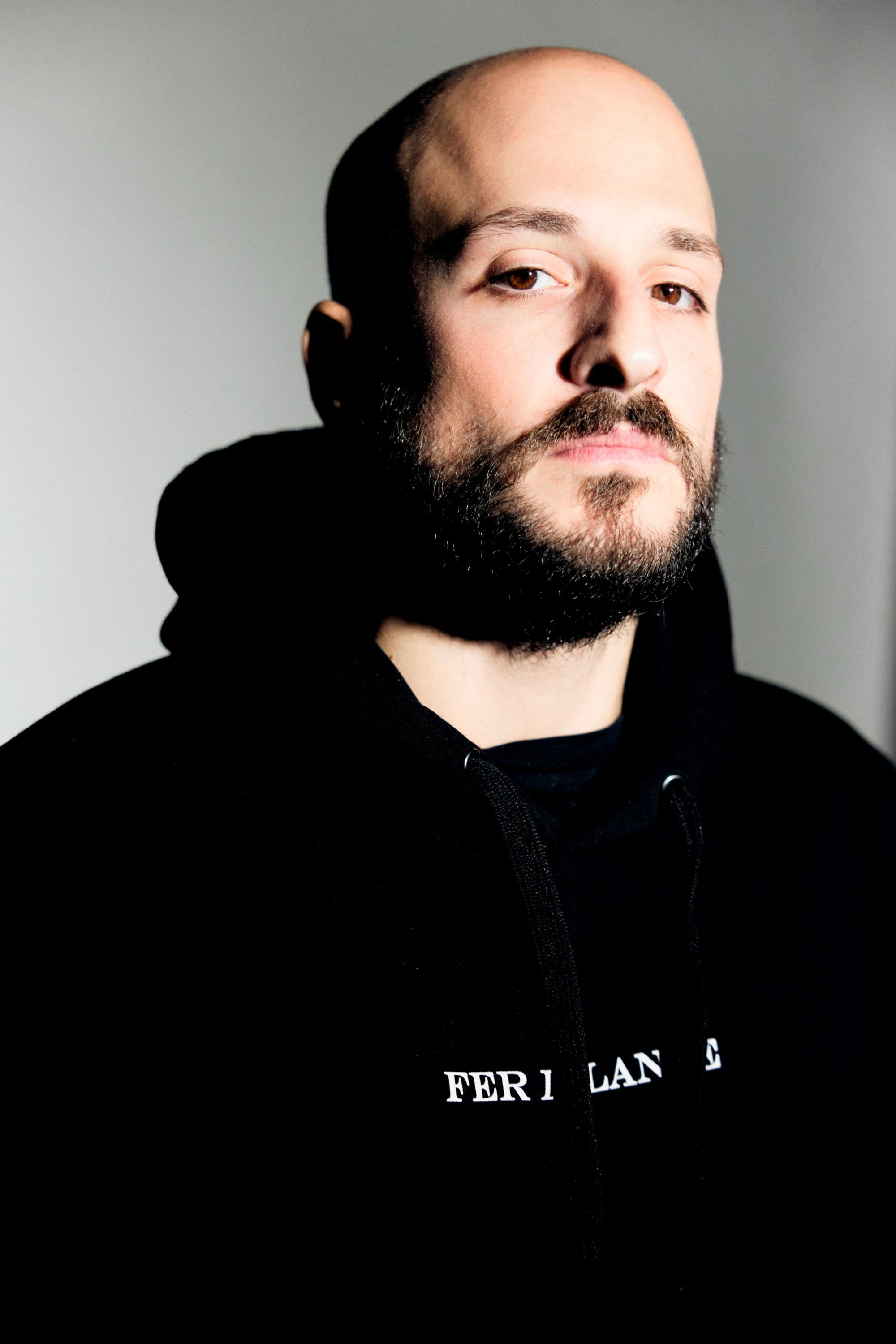 Antonis Karastergiou backdrop