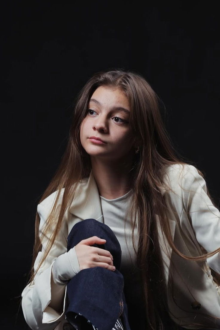 Vika Shamiryan backdrop