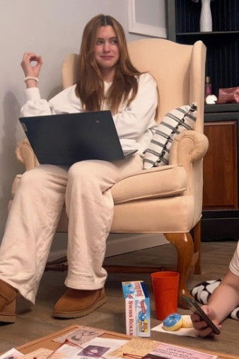 Annabelle Perkins backdrop