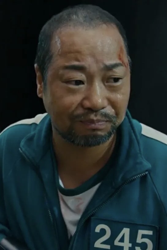 Kim Won-jung backdrop