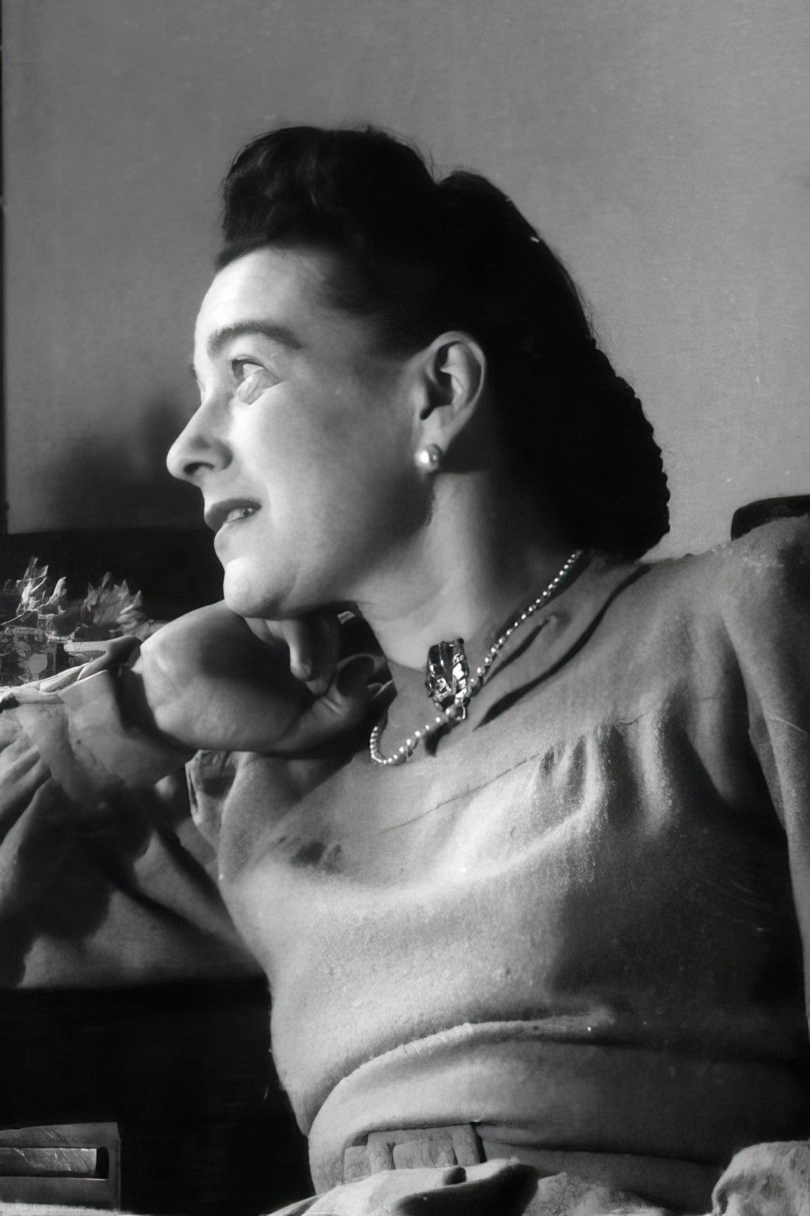 Yvonne Desvignes backdrop