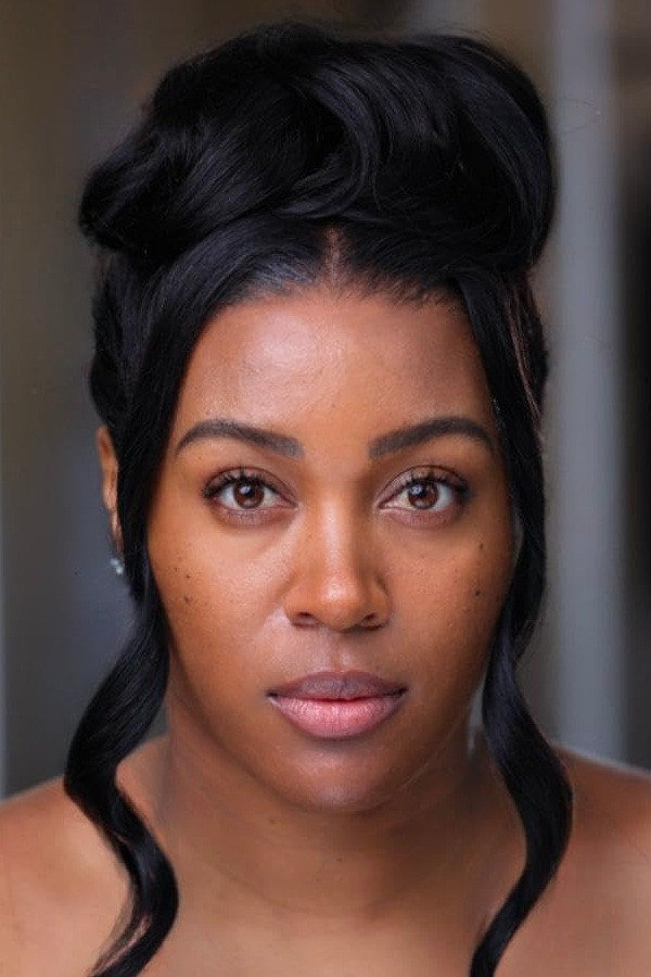 Keashia Estrich backdrop