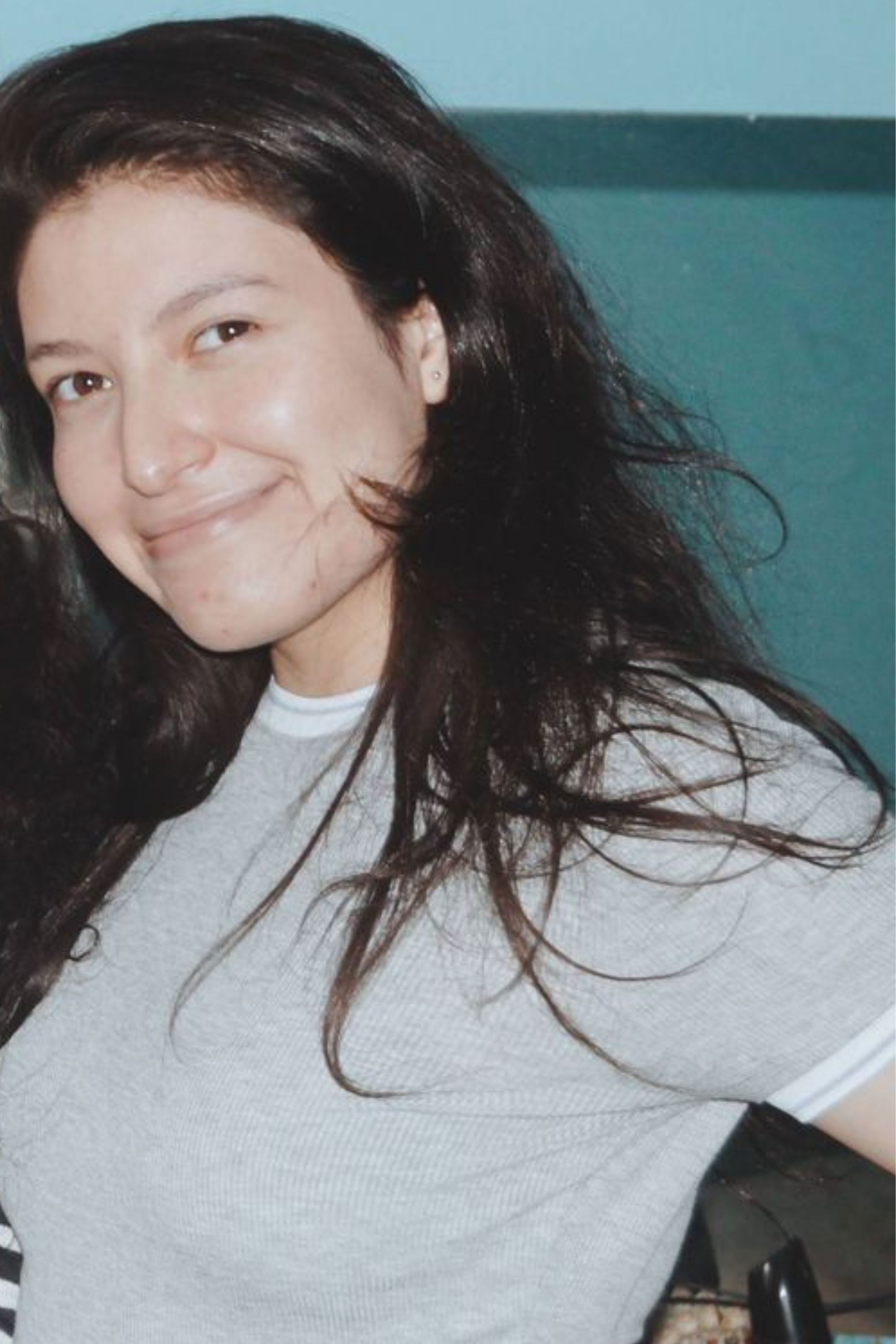 Hannia Fomperosa backdrop