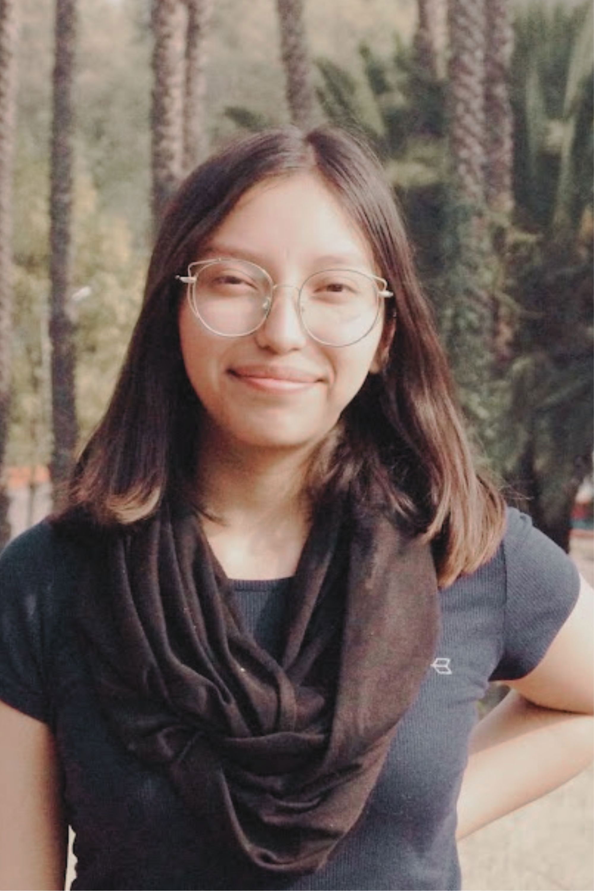 Jessica Nohemí backdrop