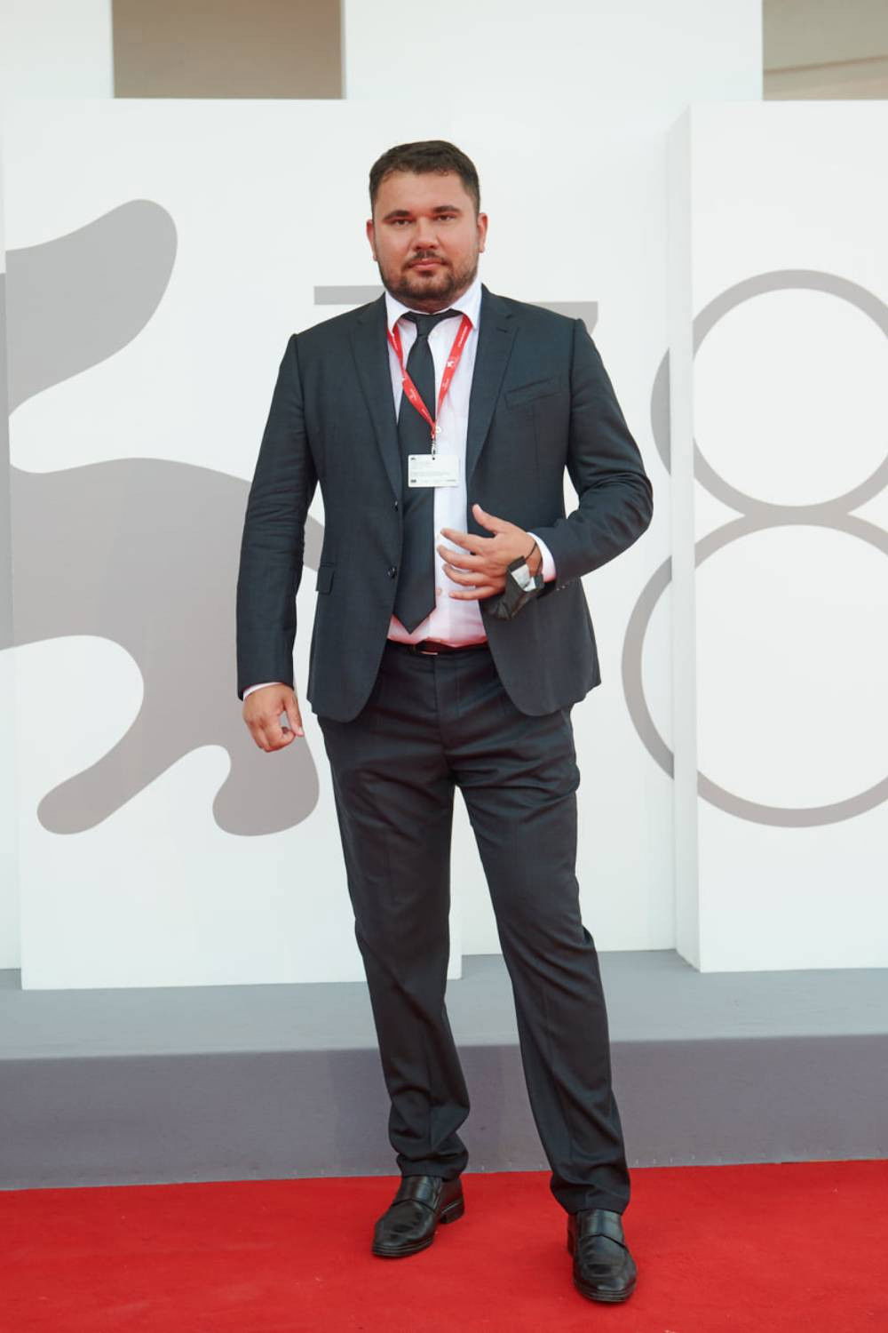 Andrii Nohin backdrop