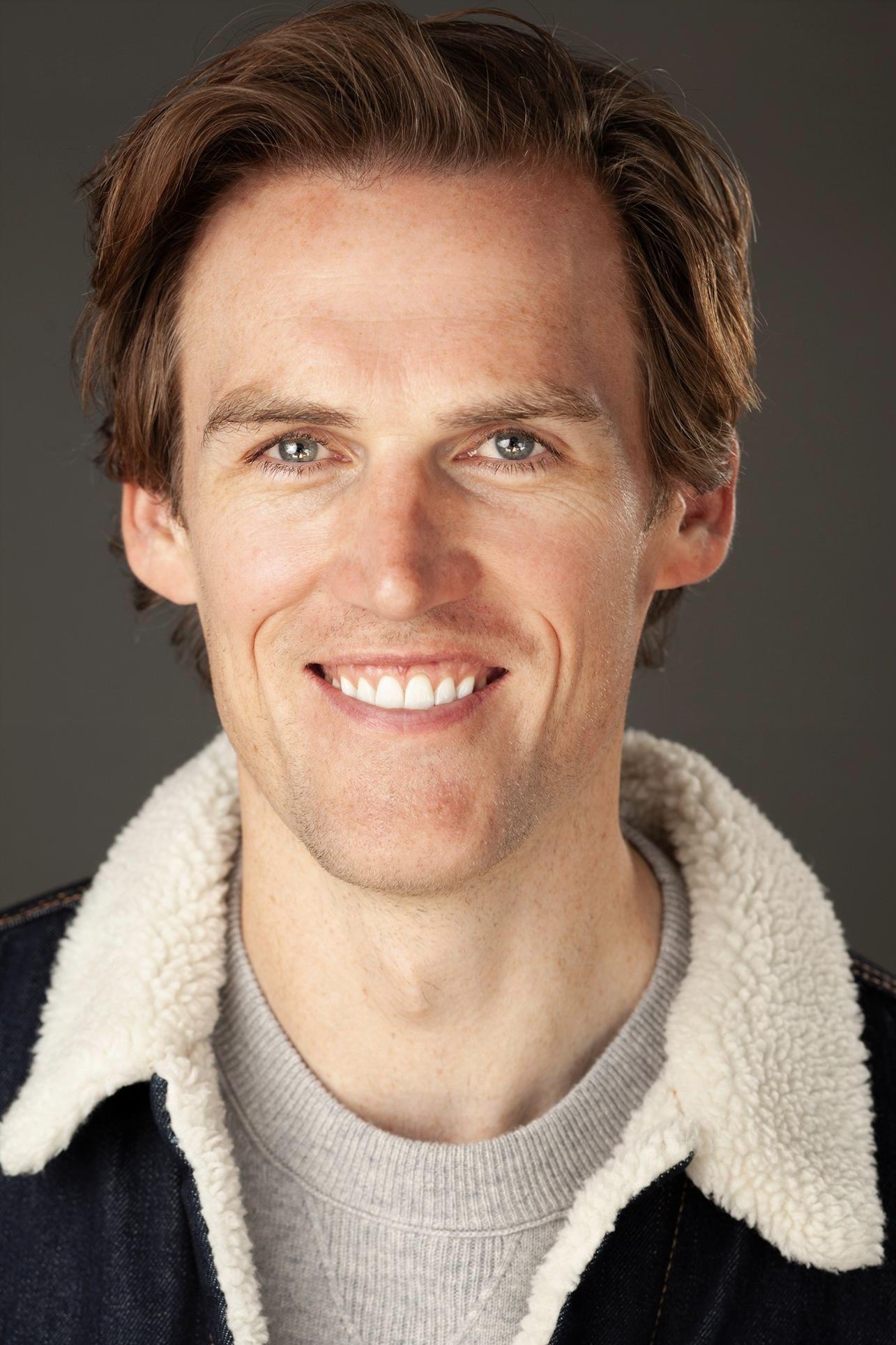 Chris Highlands backdrop