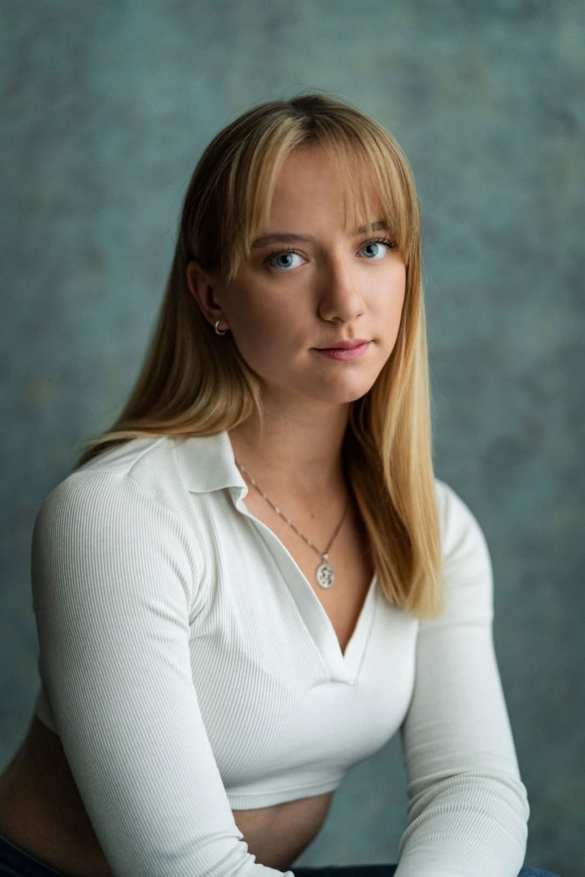 Freya Brown backdrop