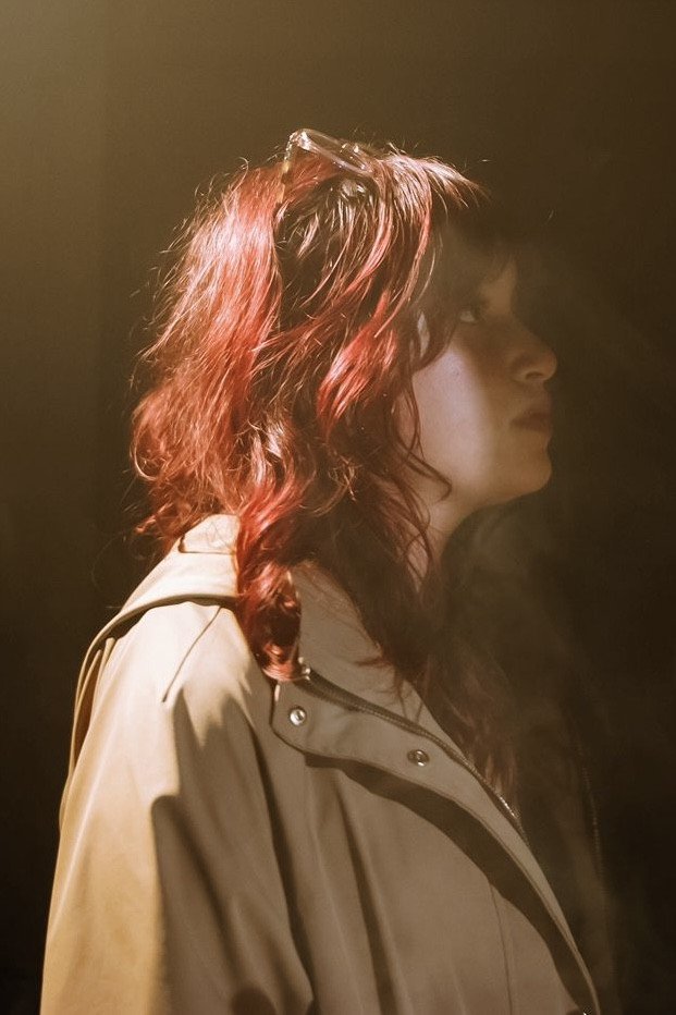 Isabele Pino backdrop