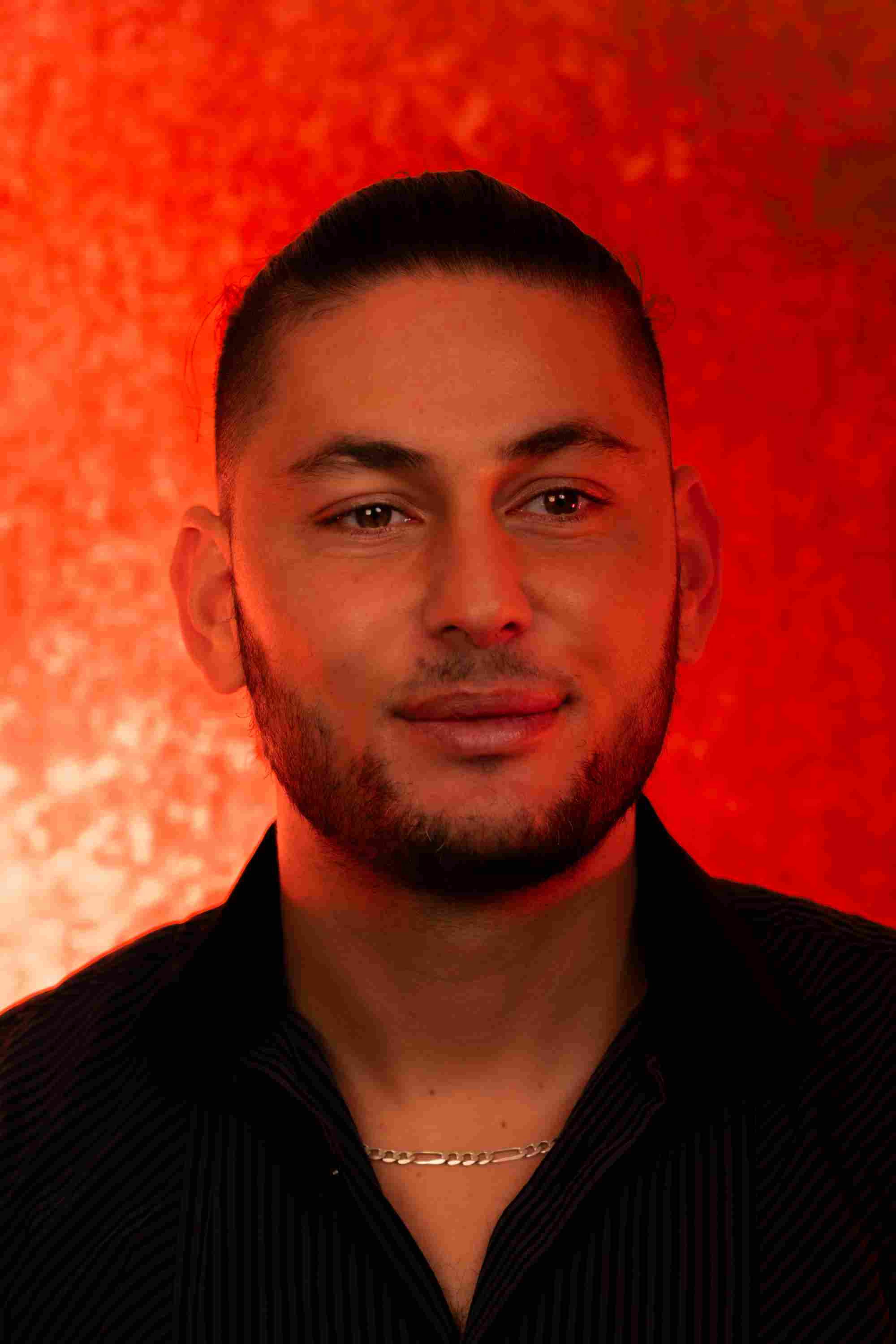 Yusuf Temel backdrop