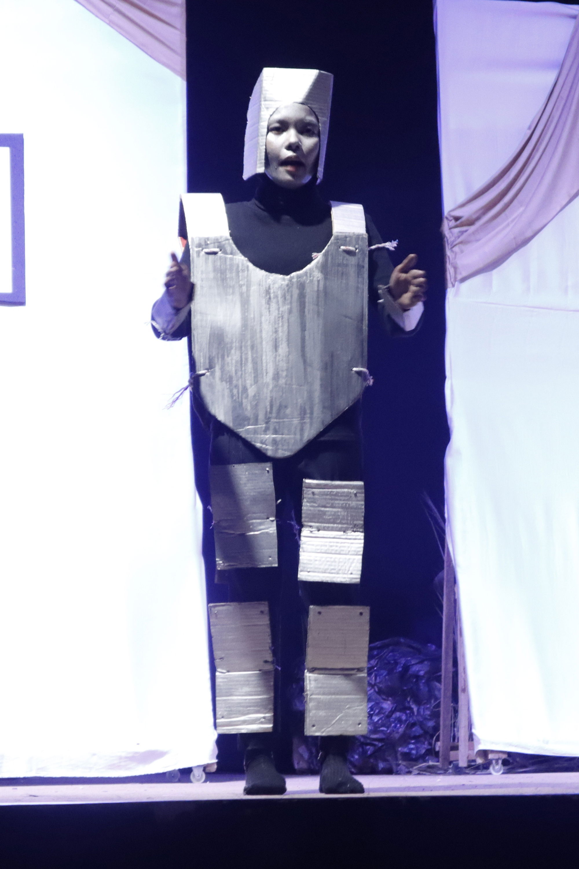 Fidhalia Trinanda Masbie backdrop