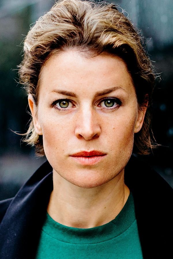 Miriam Morgenstern backdrop