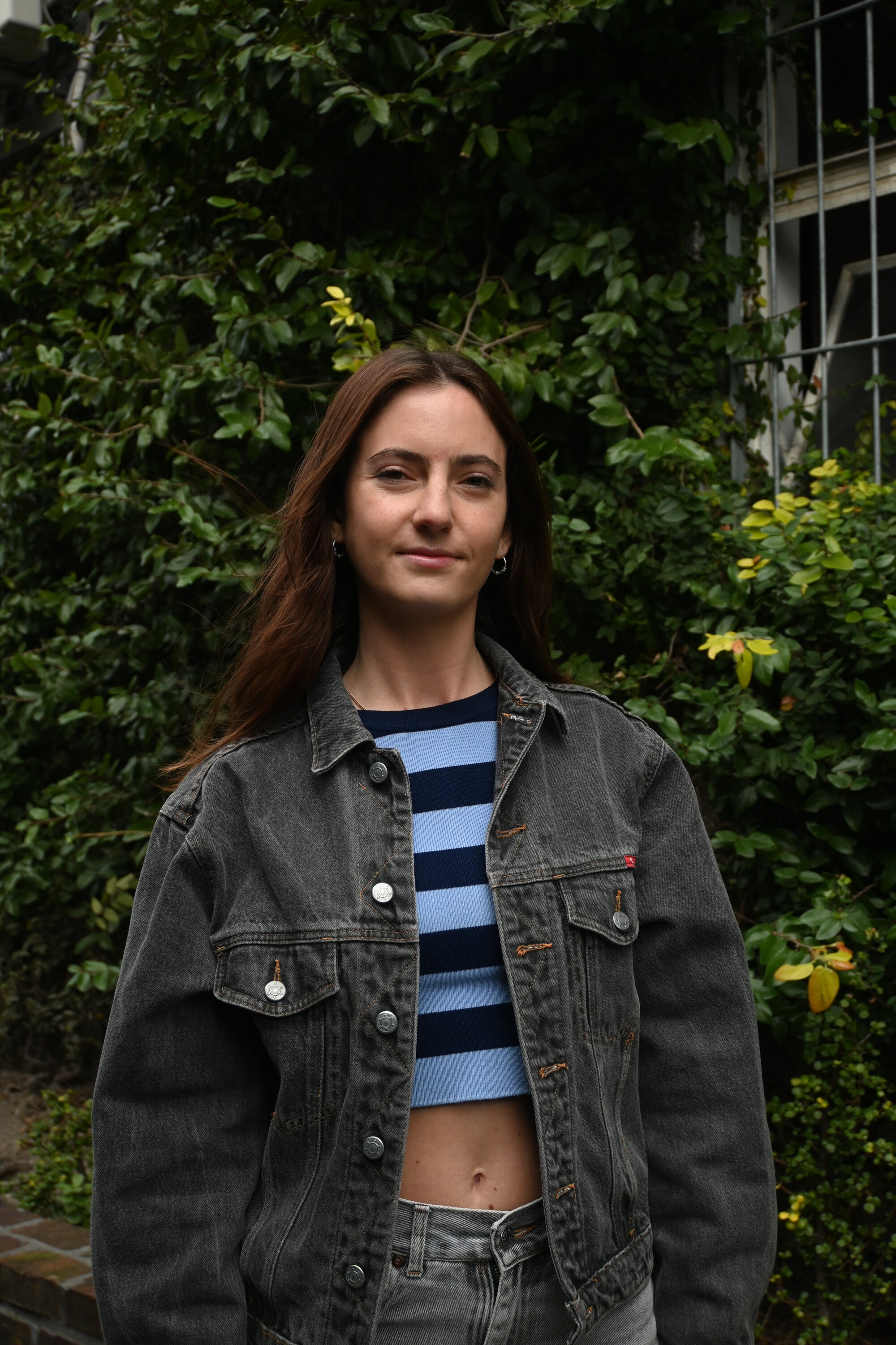 Lara MacPhail backdrop