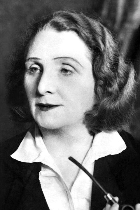 Hermine Körner backdrop