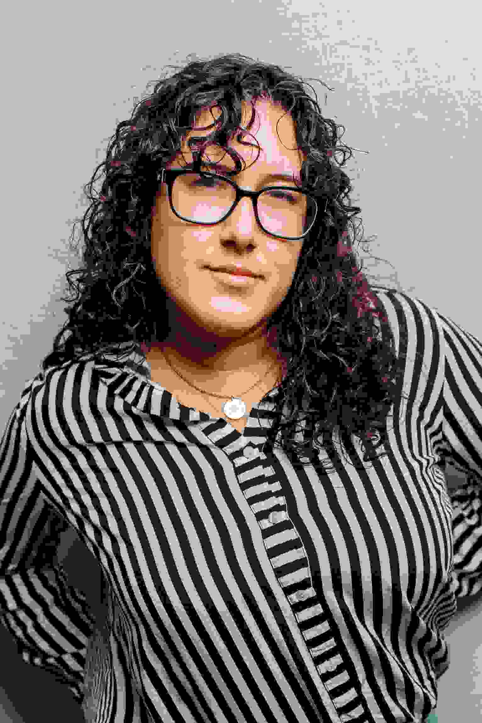 Mia Myra Hamilton backdrop