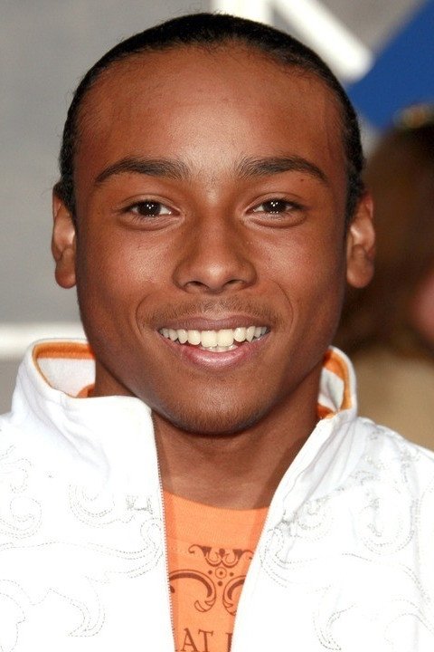 Oren Williams backdrop