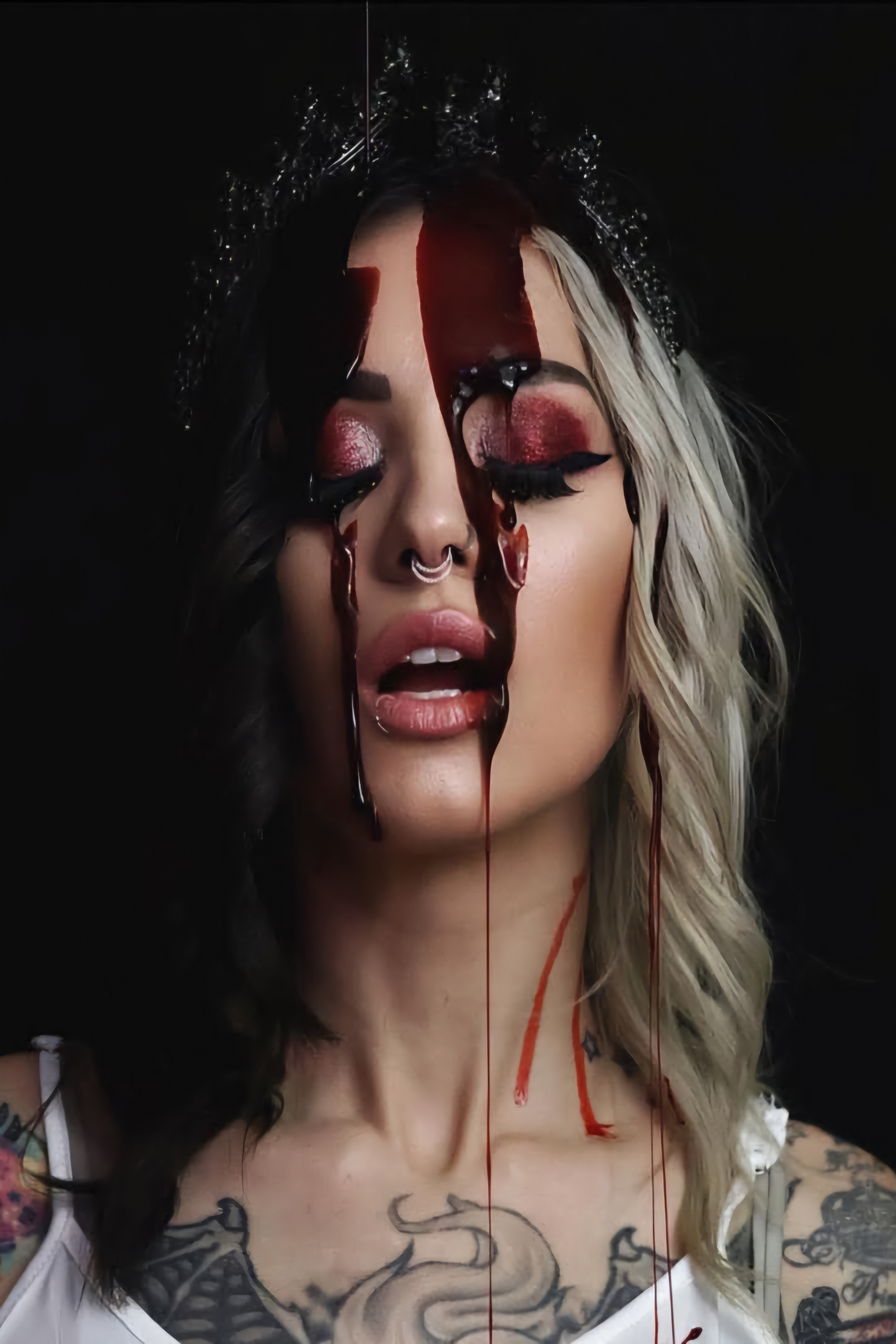 Amber Brooke backdrop