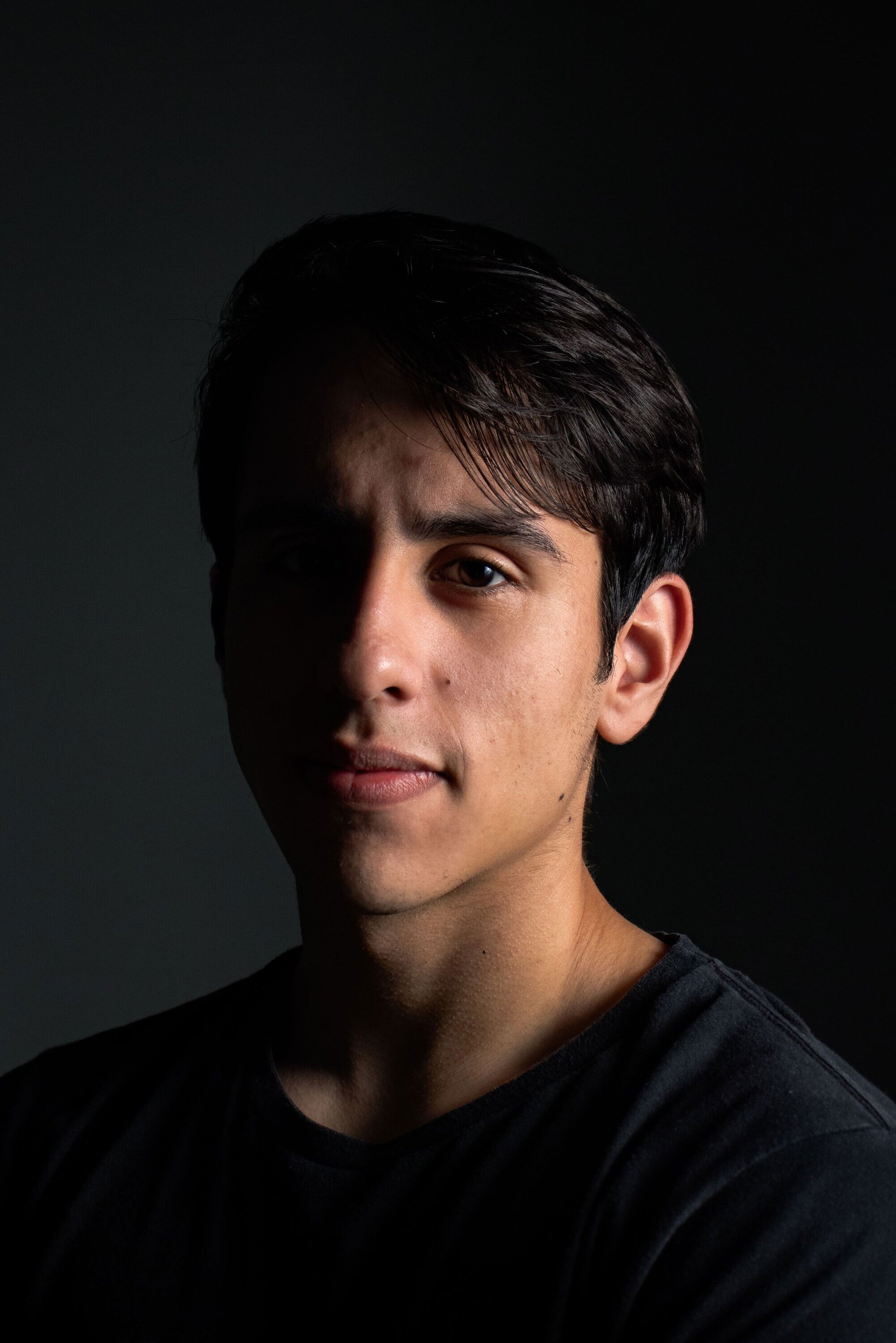 Ronaldo Rovian backdrop