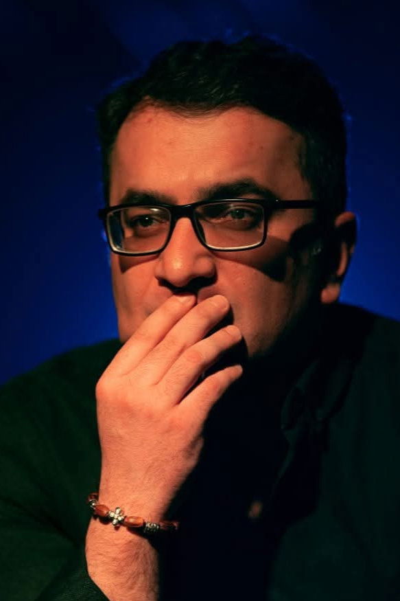 Ishkhan Gharibyan backdrop