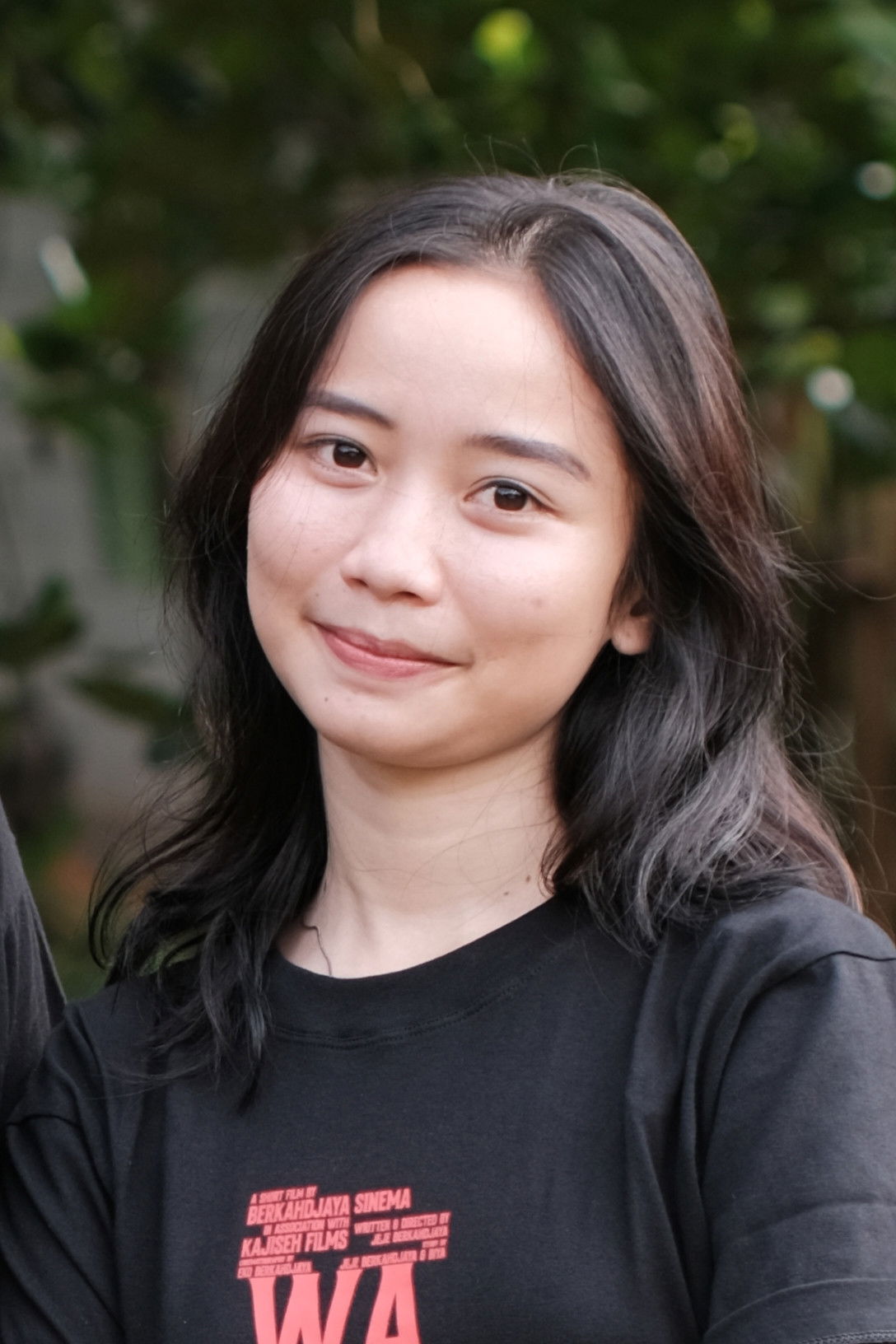 Indah Mutiara backdrop