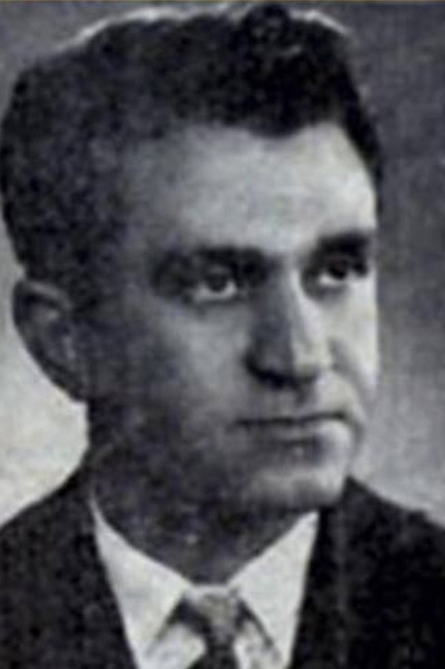 Mehdi Besharatian backdrop