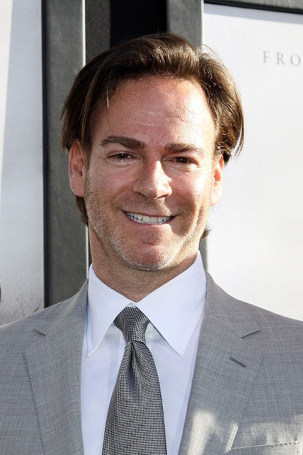 Peter Safran backdrop