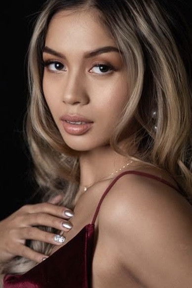 Arneth Watanabe backdrop