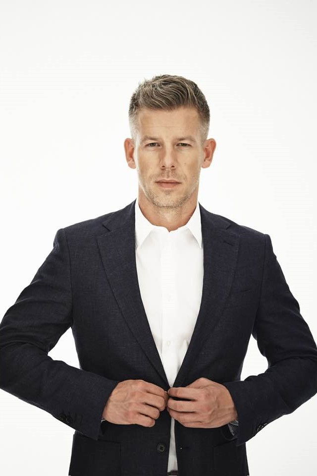 Péter Magyar backdrop