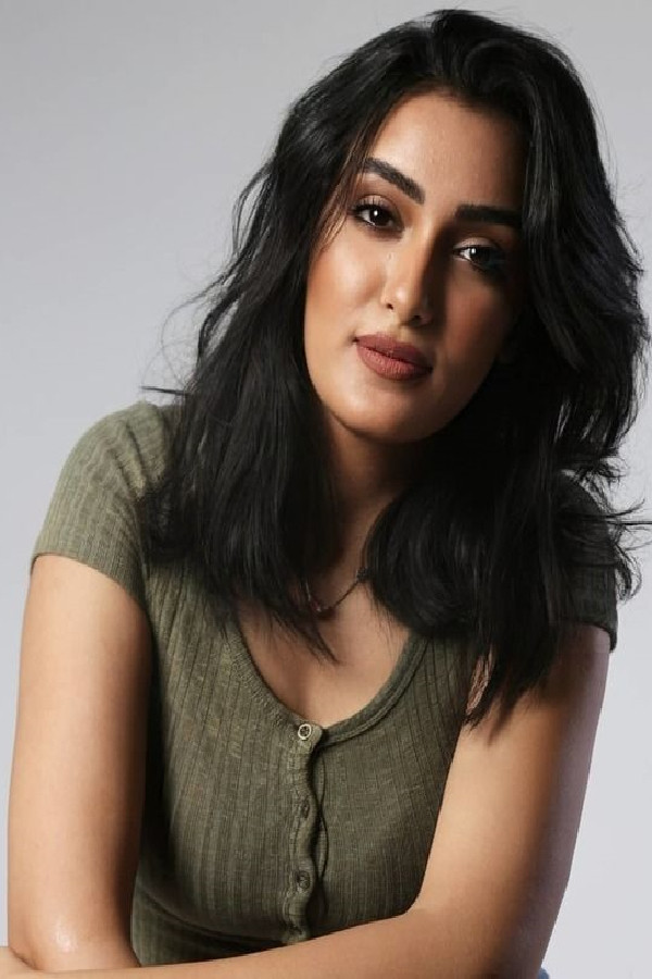 Wafaa Shawky backdrop