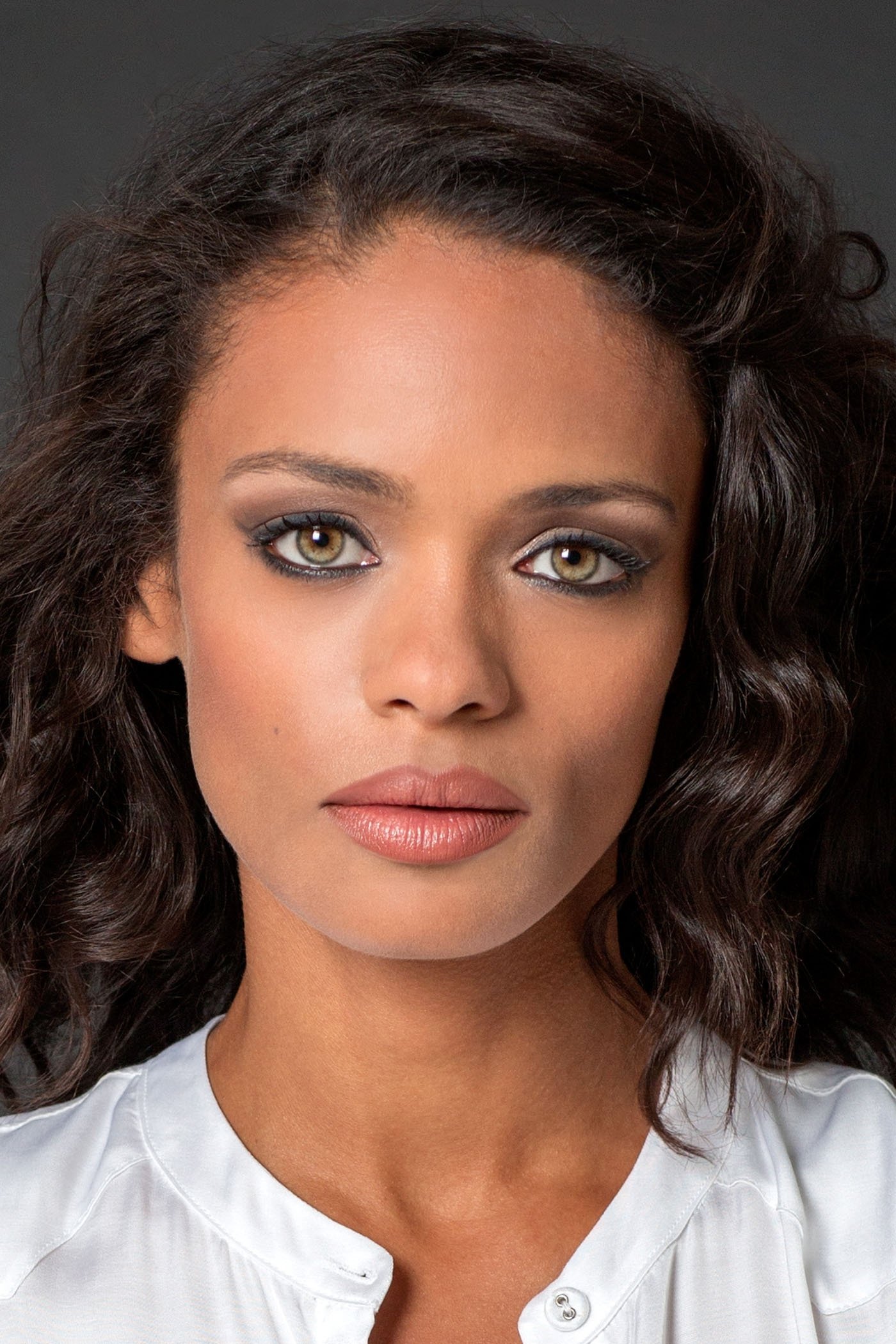 Kandyse McClure backdrop