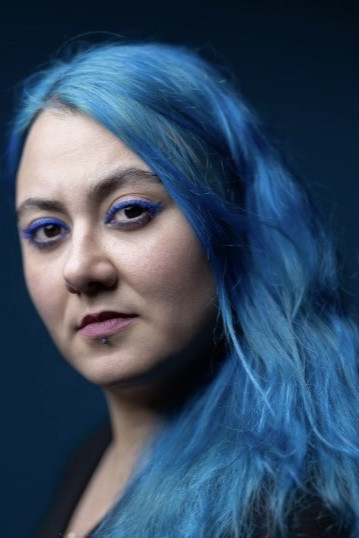 Aida Ghajar backdrop