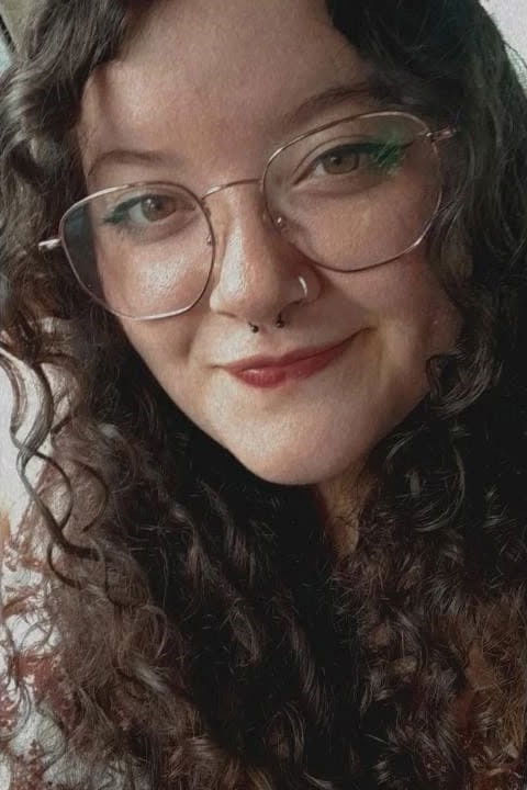 Sabrina Vicentim backdrop