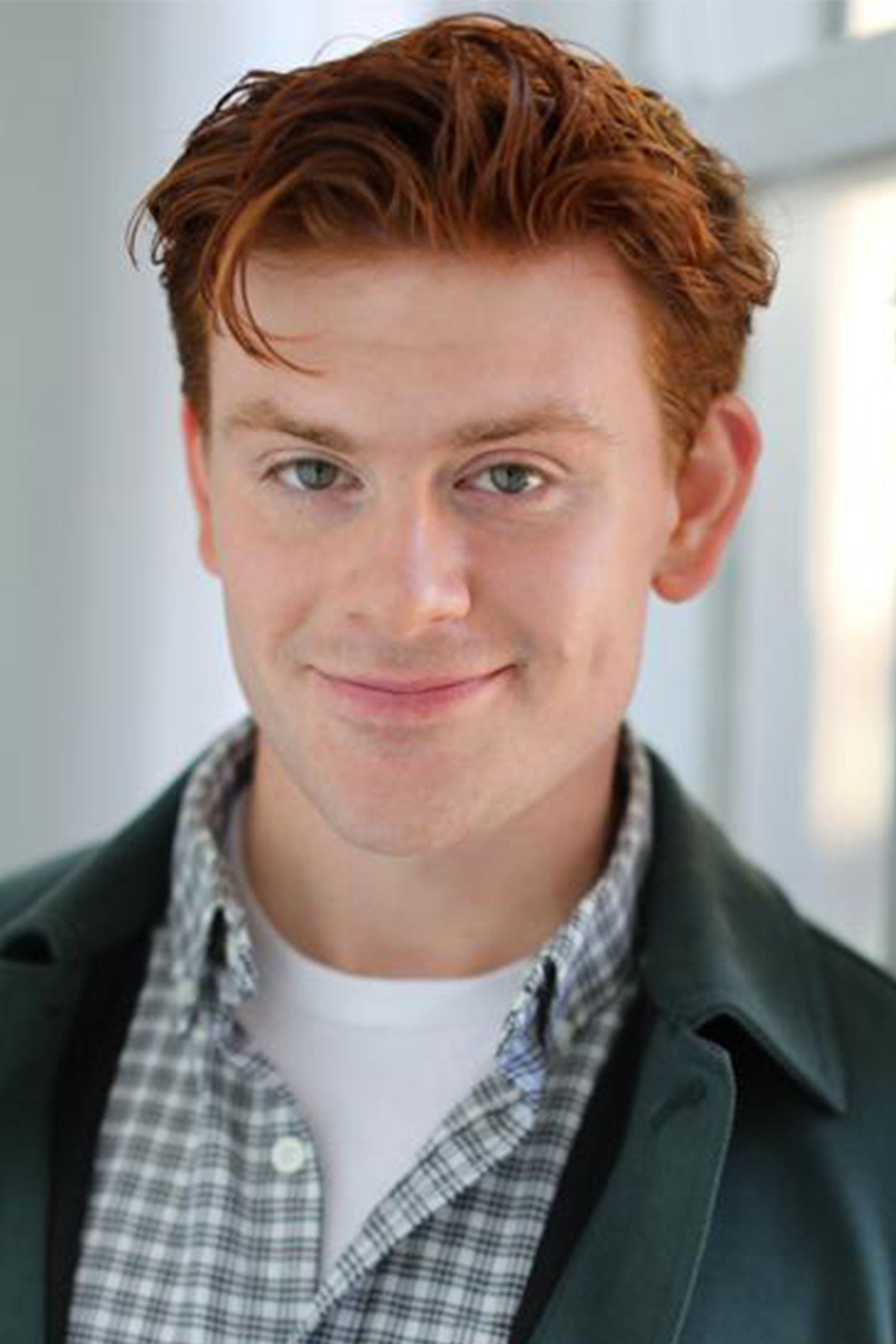 Taylor Lupo backdrop