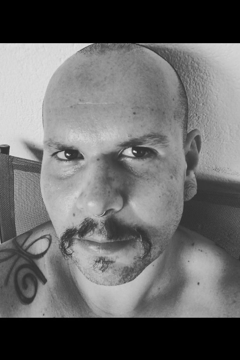 Diego Banzatto backdrop