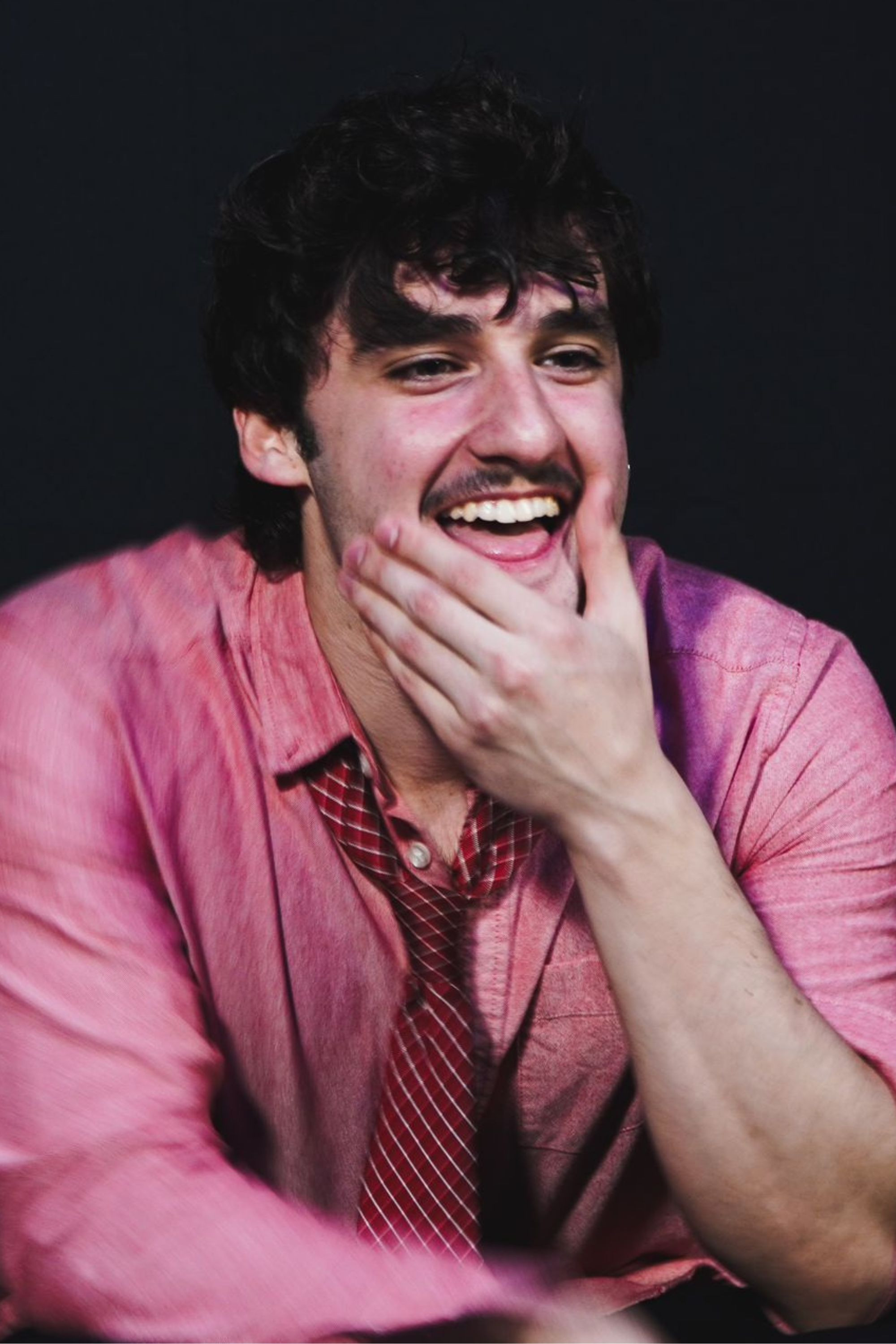 Aleis Nieto backdrop