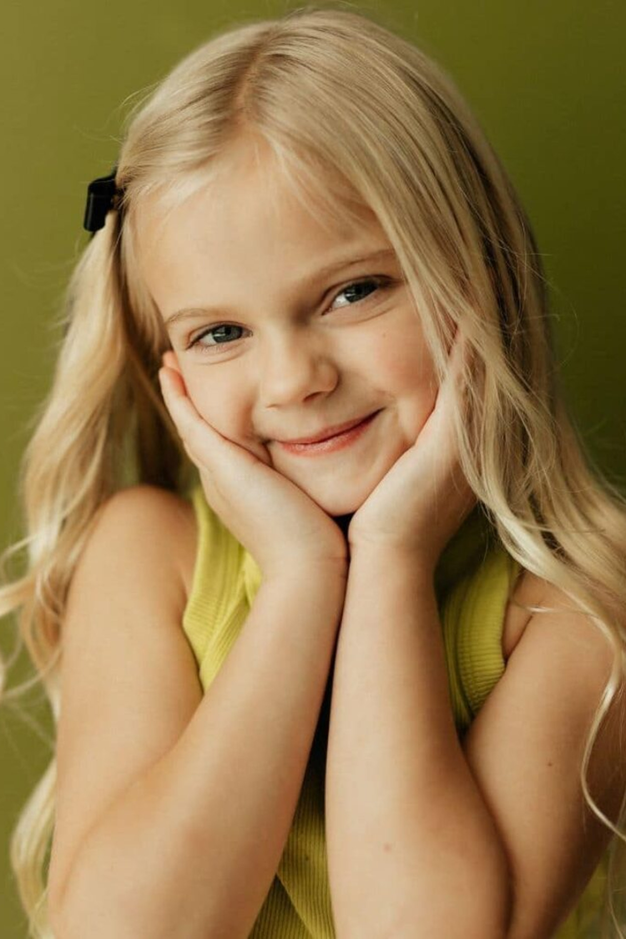 Tilly Morris backdrop