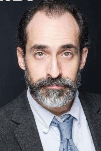 Bruno Bichir backdrop