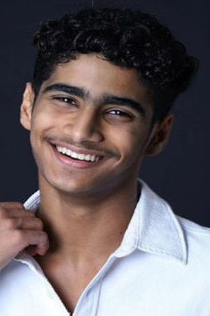 أحمد بن حسين backdrop