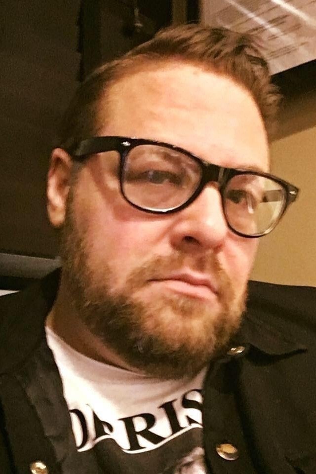 Mark Phinney backdrop