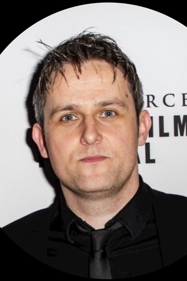 Kris Deedigan backdrop