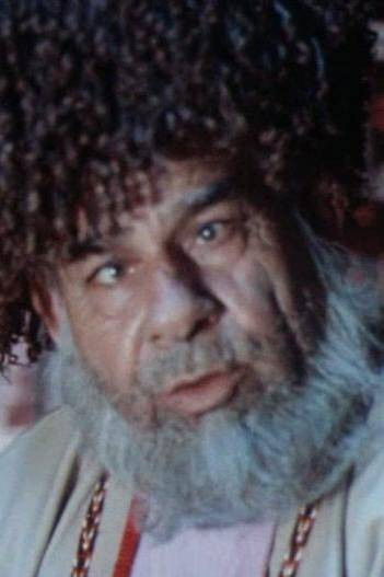 Ata Byashimov backdrop